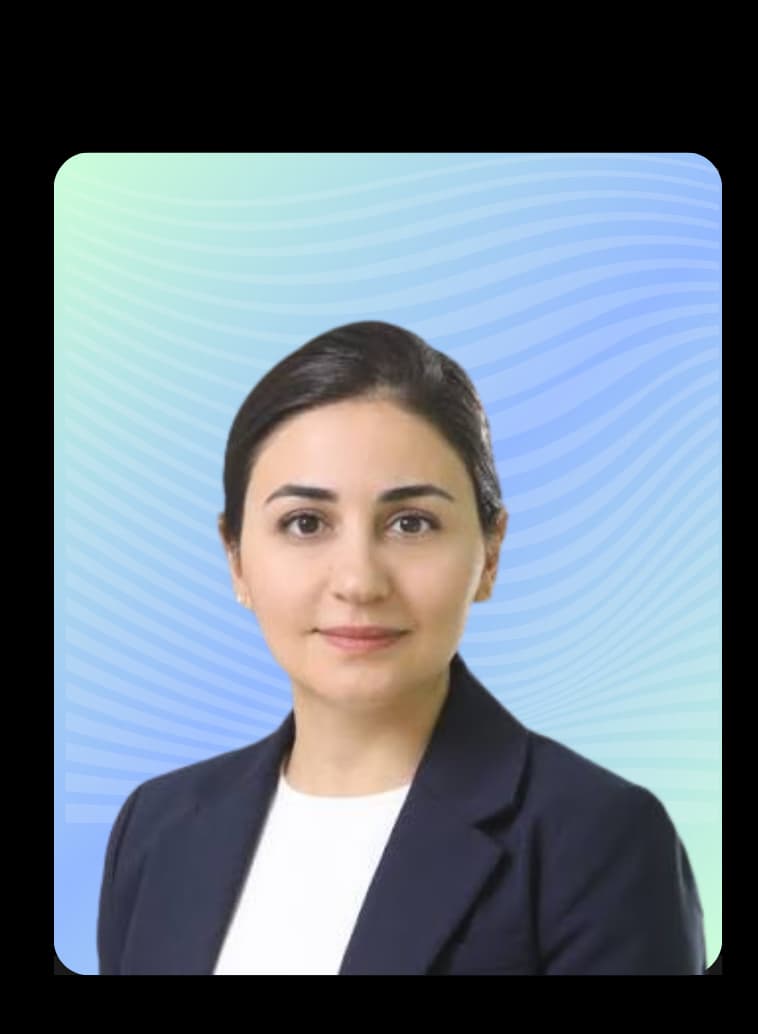 Bà Ghazal Etminan